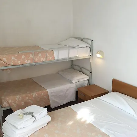 Hotel Astoria 3*