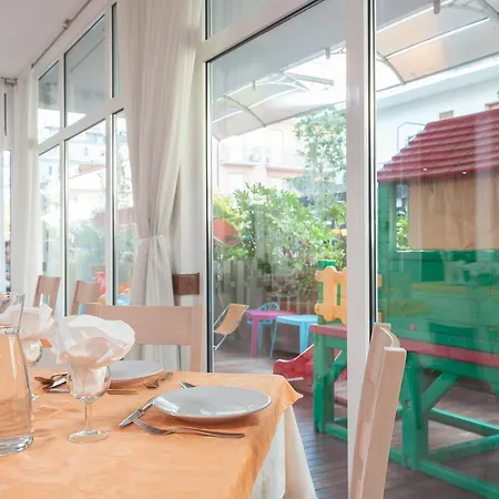 Astoria Gatteo a Mare